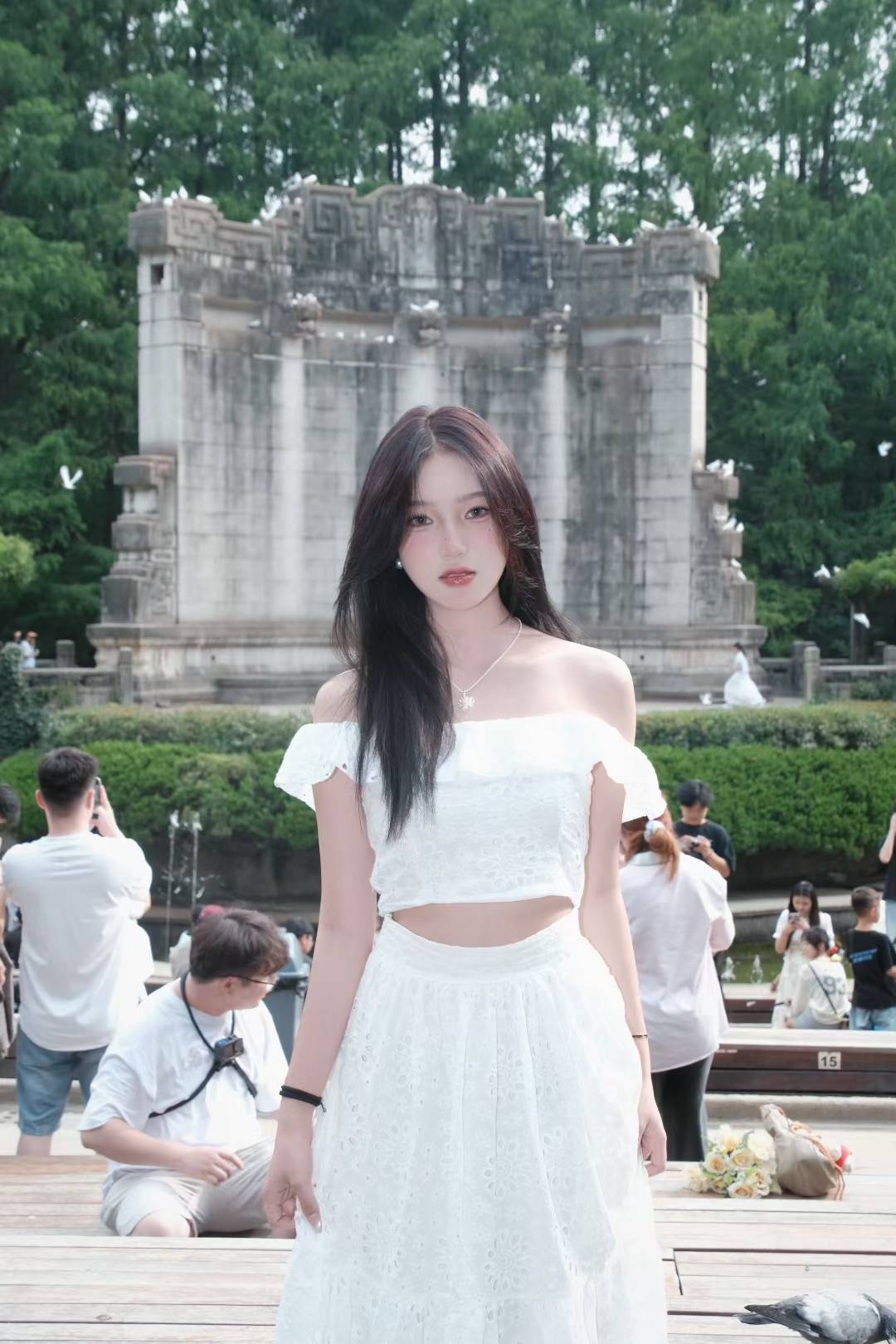 002.jpg